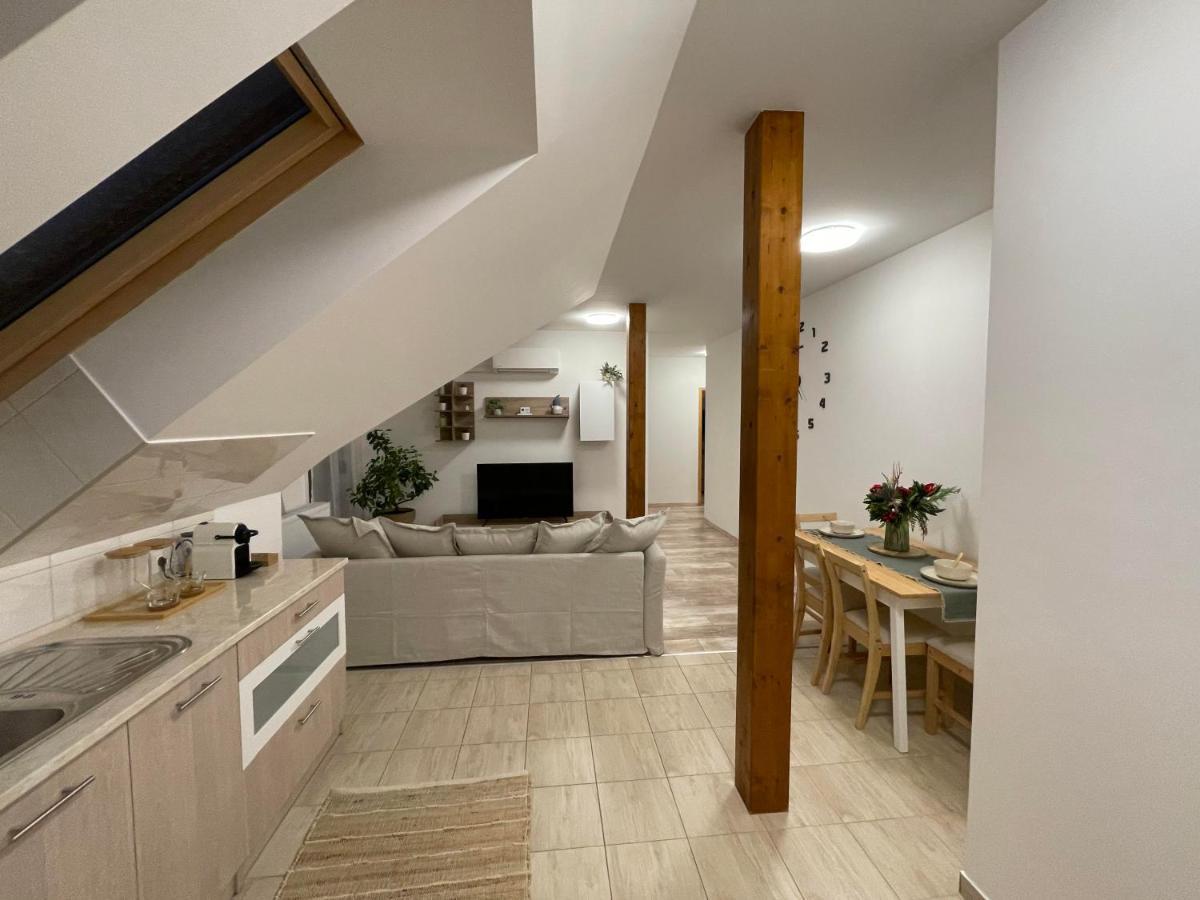 Taverna Apartman 莫诺尔 外观 照片