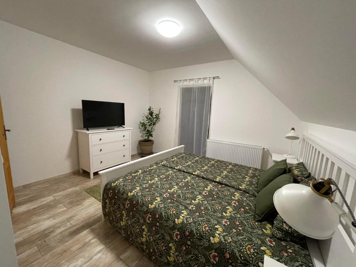 Taverna Apartman 莫诺尔 外观 照片